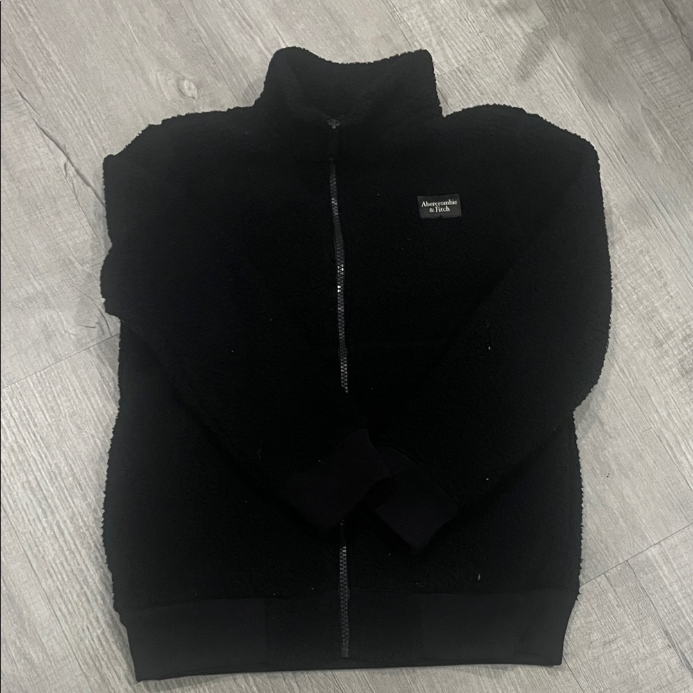 ✨Abercrombie zip up fleece✨